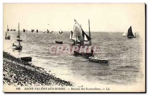 Cartes postales Bateau de Peche Saint Valery sur Somme Rentree des sauterelliers