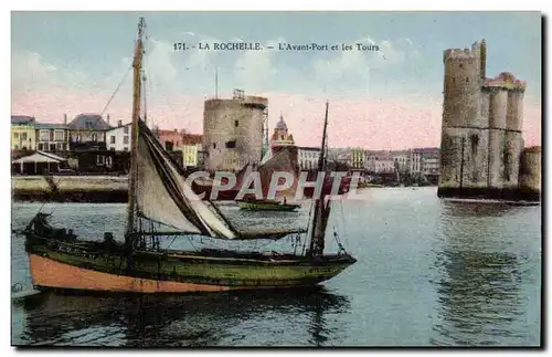 Ansichtskarte AK Bateau de Peche La Rochelle L&#39avant port et les tours