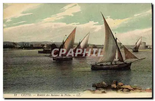 Cartes postales Bateau de Peche Cette Rentree des bateaux de peche