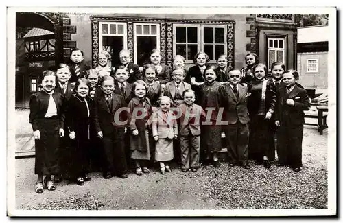 Cartes postales Nain Nains Exposition internationale Paris 1937 Royaume de Lilliput