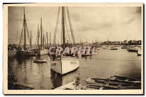 Ansichtskarte AK Bateau Peche Cote de Granit Roscoff Le port