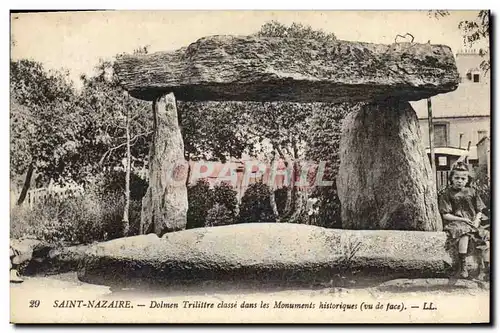 Ansichtskarte AK Menhir Dolmen Saint Nazaire Dolmen Trilittre Enfant