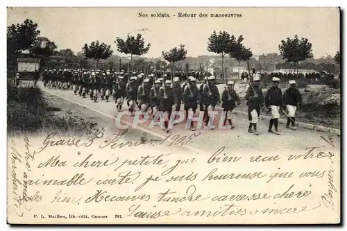 Ansichtskarte AK Militaria Nos soldats Retour des manoeuvres