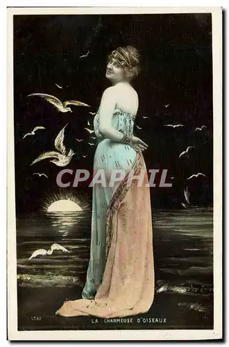 Cartes postales Fantaisie Femme la charmeuse d&#39oiseaux