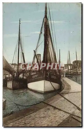 Cartes postales Bateau Peche Port de la Rochelle vers Saint Sauveur