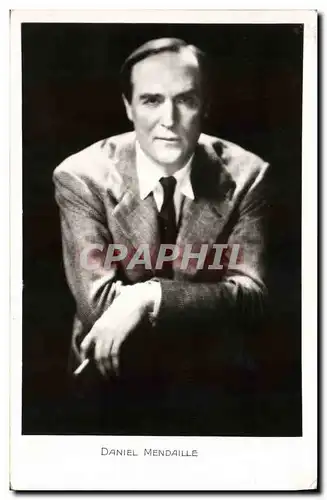 Cartes postales moderne Cinema Daniel Mendaille Cigarette Tabac
