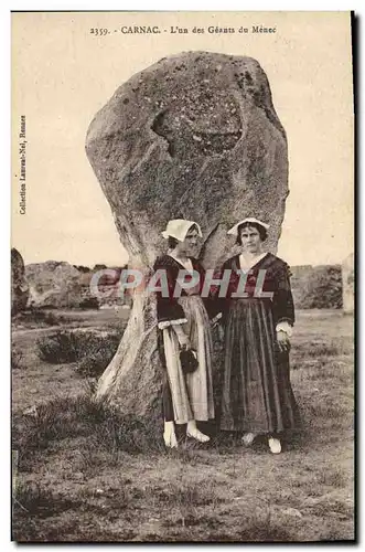 Cartes postales Dolmen Menhir Carnac l&#39un des geants du menec Folklore