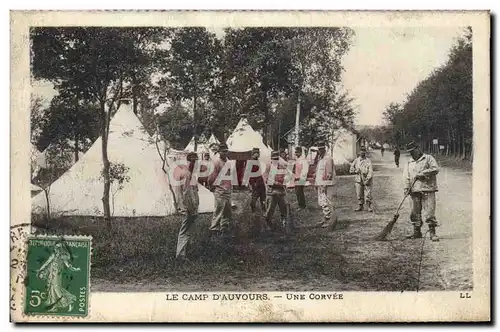 Ansichtskarte AK Militaria Au camp d&#39Auvours Une corvee