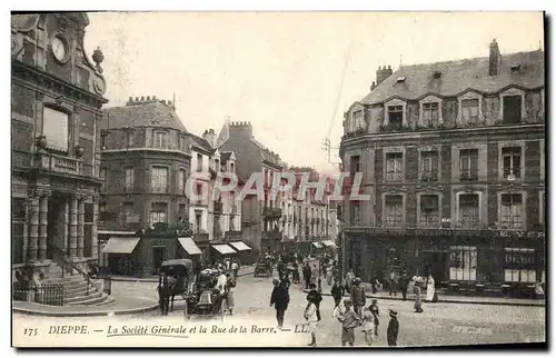 Cartes postales Banque Dieppe La Societe Generale et la rue de la Barre