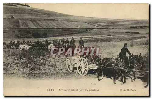 Cartes postales Militaria Artillerie allant prendre position