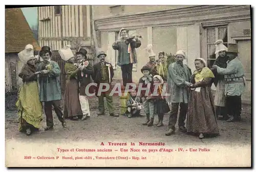 Cartes postales Folklore A travers la Normandie Une noce en pays d&#39Auge Une polka