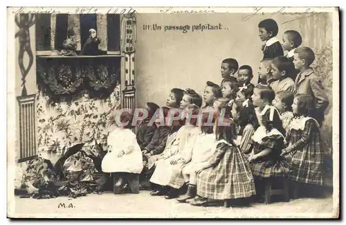 Cartes postales Theatre Guignol Un passage palpitant Enfants