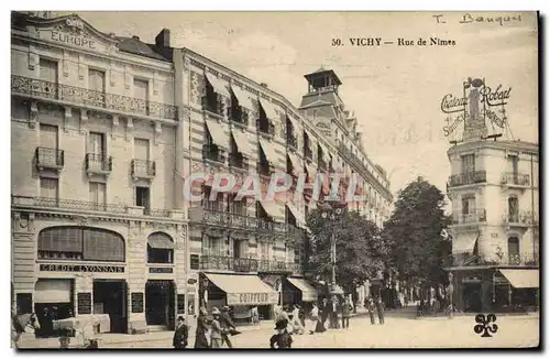 Cartes postales Banque Vichy Rue de Nimes Credit Lyonnais Coiffeur