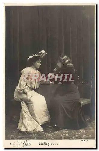 Cartes postales Femme Cartomancienne Voyante