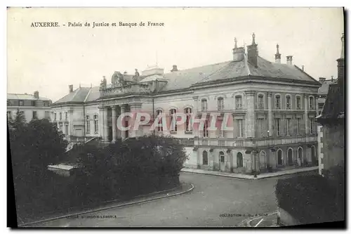 Ansichtskarte AK Banque Auxerre Palais de justice et Banque de France