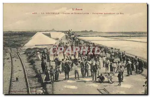 Cartes postales L&#39Aude La Nouvelle Salins de Sainte Lucie Ouvriers ramassant le sel