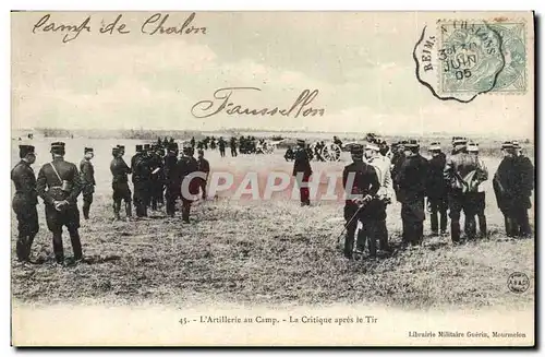 Cartes postales Militaria L&#39artillerie au camp La critique apres le tir