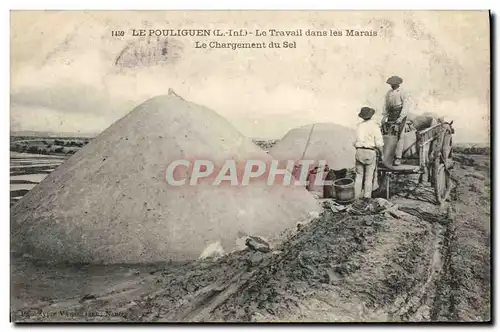 Cartes postales Folklore Marais Salants Le Pouliguen Le travail dans les marais Le chargement du sel