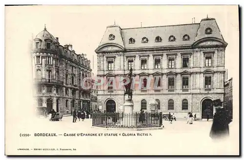 Ansichtskarte AK Banque Bordeaux Caisse d&#39Epargne et statue Gloria Victis