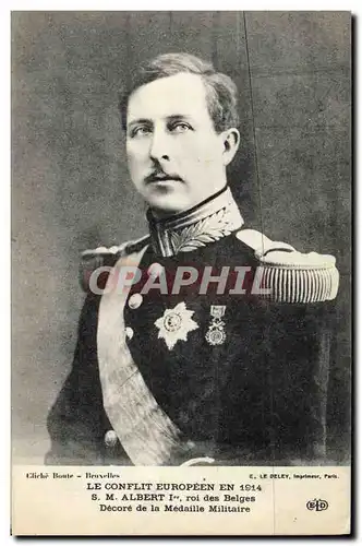 Cartes postales SM Albert 1er Roi de Belges Decore de la medaille militaire