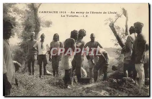 Cartes postales Militaria Au camp de l&#39armee de l&#39Inde La toilette