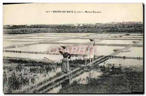 Cartes postales Folklore Marais salants Bourg de Batz