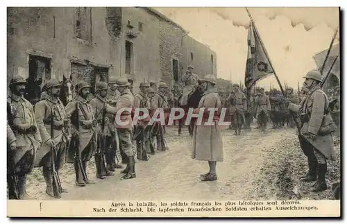 Cartes postales Medaille Apres la bataille