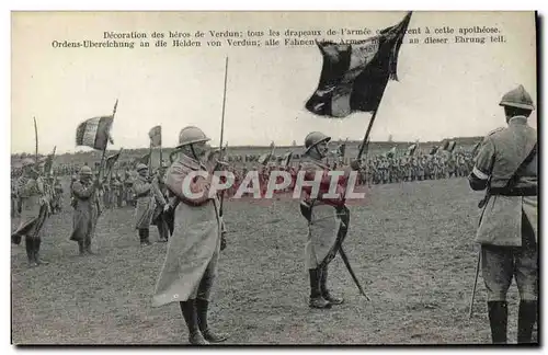 Ansichtskarte AK Medaille Decoration des heros de Verdun Militaria