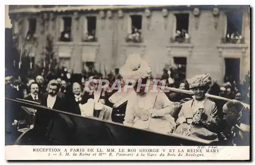 Ansichtskarte AK Reception a Paris de LL M le roi George V et la reine Mary Poincare a la gare du Bois de Boulogn