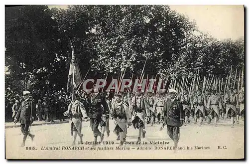 Cartes postales Militaria Medaille 14 juillet 1919 Fetes de la Victoire L&#39amiral Ronarch et ses fusiliers mar