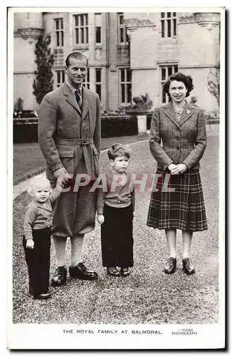 Cartes postales The Royal family at Balmoral