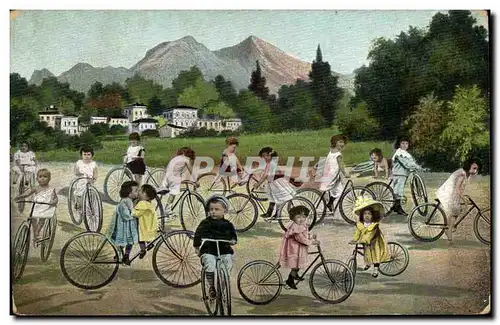 Cartes postales Fantaisie Enfants Bebe Velo Cycle
