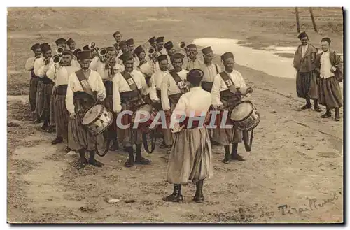 Cartes postales Militaria Scenes algeriennes Nouba des Tirailleurs