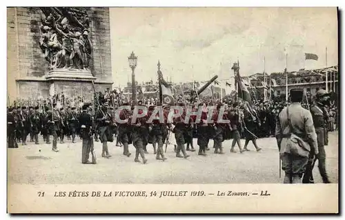 Ansichtskarte AK Militaria Les Fetes de la Victoire 14 Juillet 1919 Les zouaves