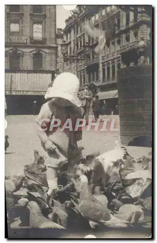 CARTE PHOTO Pigeons Enfant