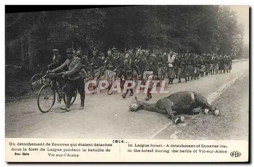 Cartes postales Militaria Un detachement de Zouaves foret de Laigne Cheval