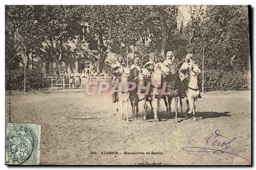 Ansichtskarte AK Militaria Algerie Manoeuvres de Spahis