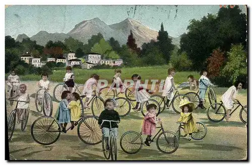 Cartes postales Fantaisie Enfants Bebes Velo Cycle