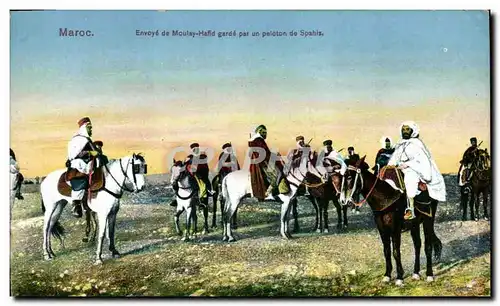 Cartes postales Militaria Maroc Envoye de Moulay Hafid garde par un peloton de Spahis