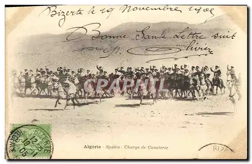 Ansichtskarte AK Militaria Algerie Spahis Charge de cavalerie