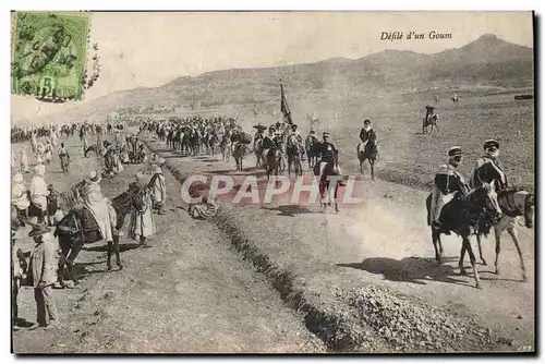 Cartes postales Militaria Defile d&#39un Goum