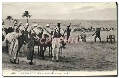 Ansichtskarte AK Militaria Spahis et tirailleurs