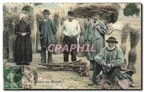 Cartes postales Folklore Paysans au marche Auvergne TOP