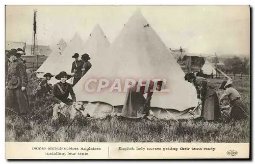 Ansichtskarte AK Militaria Dames ambulancieres anglaises installant leur tente Infirmieres Sante