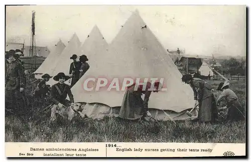 Cartes postales Militaria Sante Dames ambulancieres anglaises installant leur tente Infirmiere