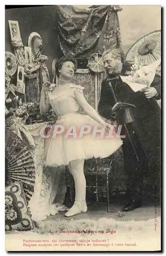 Cartes postales Fantaisie Femme Danseuse dans sa loge