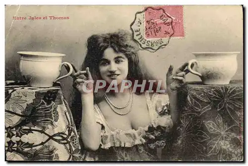 Cartes postales Fantaisie Femme Entre Jules et Thomas