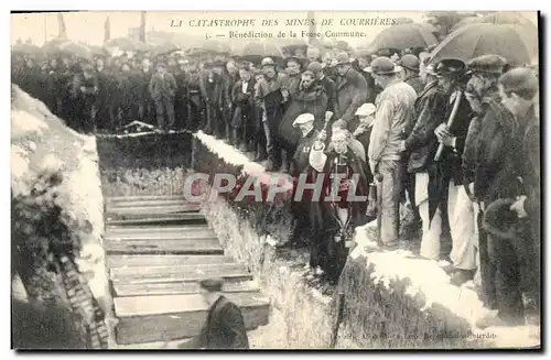 Cartes postales Catastrophe des Mines de Courrieres Benediction de la Fosse Commune TOP