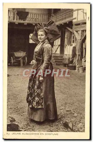 Cartes postales Folklore Alsace Jeune Alsacienne en costume