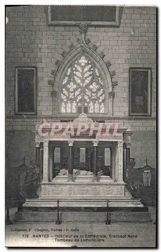 Cartes postales Mort Nantes Interieur de la cathedrale Transept Nord Tombeau de Lamoriciere